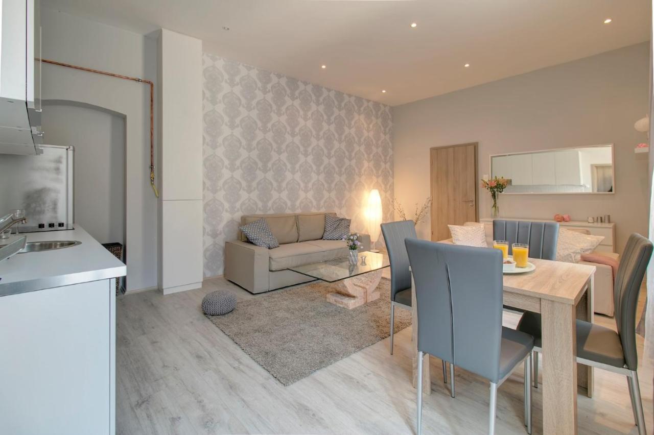 Paulay Downtown Apartment Budapest Luaran gambar